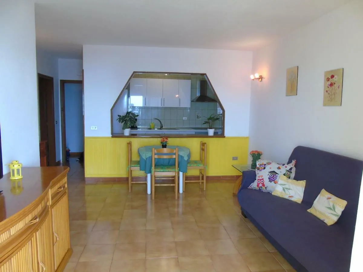Chica, 1 Bedroom Flat With Sea View Puerto de Santiago